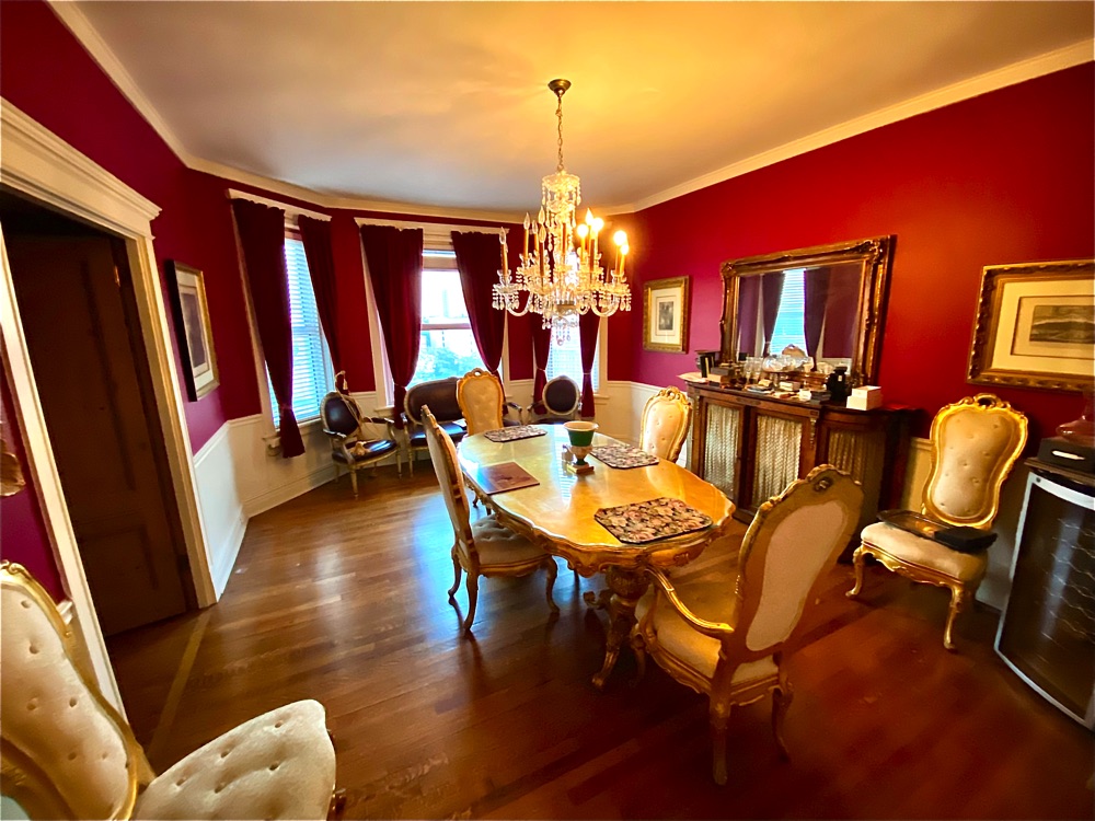 dining room photo of table